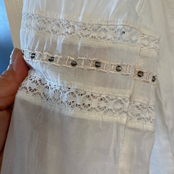 Paige pin tucked top - Picture 5 of 7